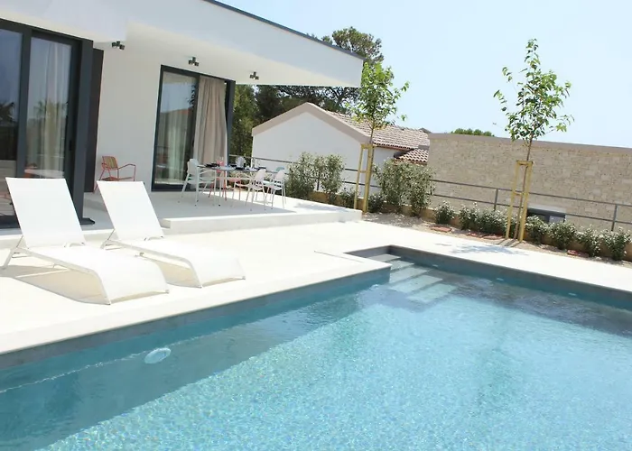 Vila Sunny Garden