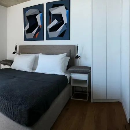 فيلة Sunny Garden *